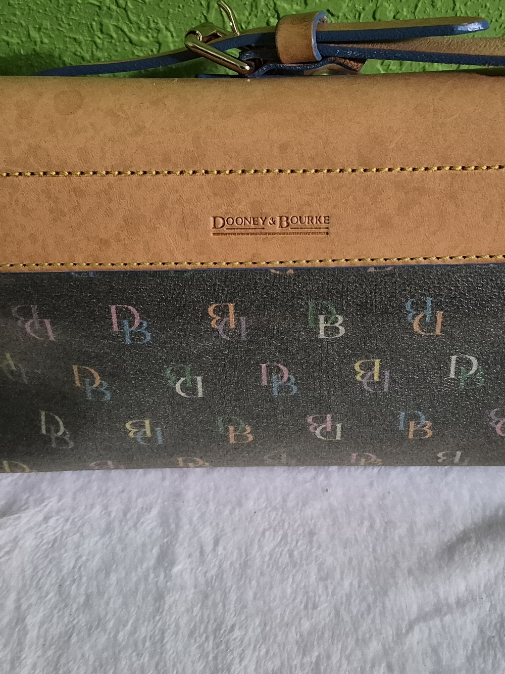 Dooney & Bourke Men’s Brown Signature Logo Crossbody Bag